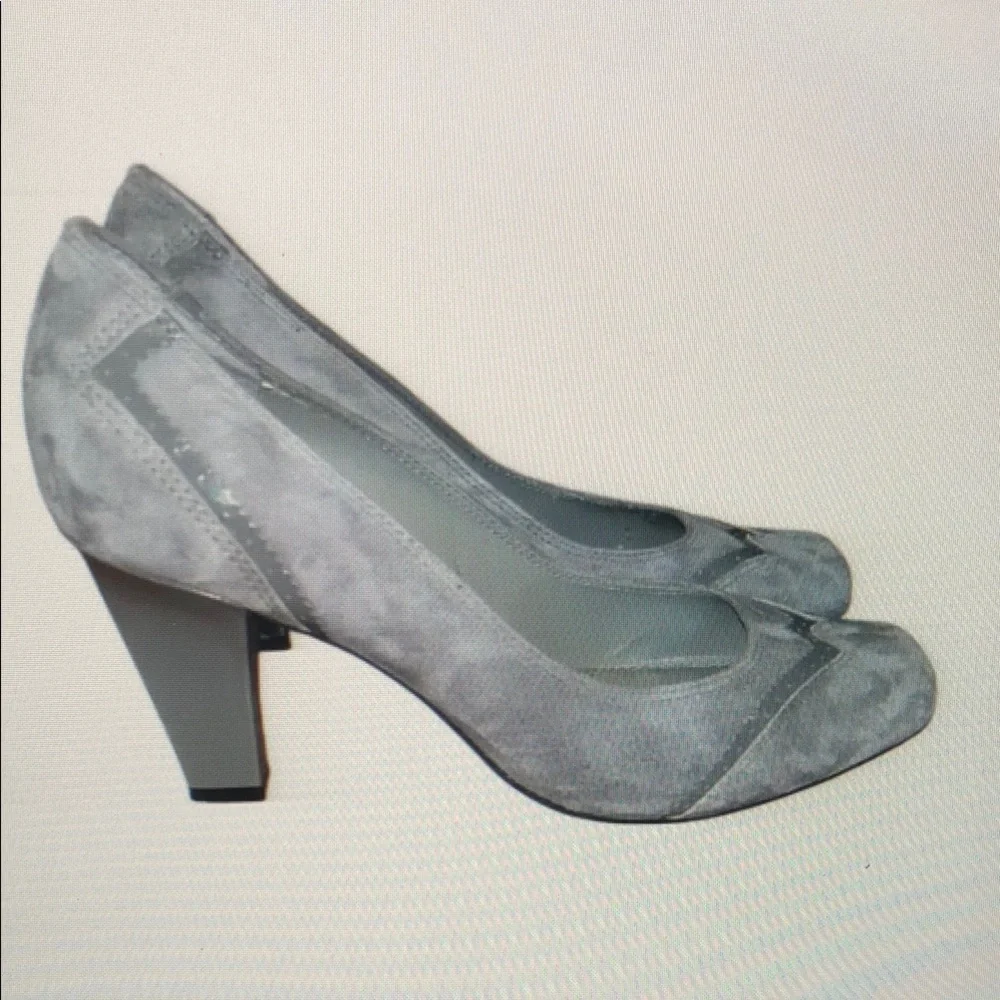 Franco Sarto 3” Tavern heels pumps suede gray size 9 career wear square toe