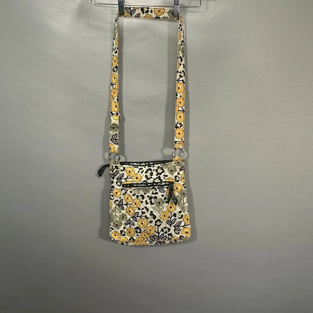 Vera Bradley bottom crossbody wild