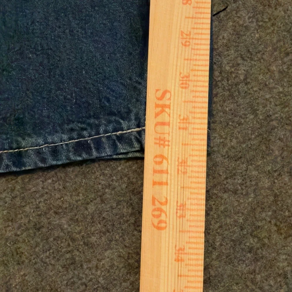 Carhartt loose fit