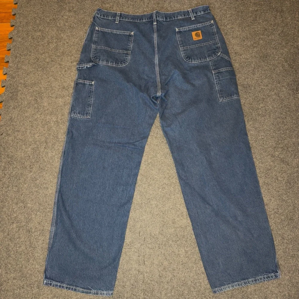 Carhartt loose fit