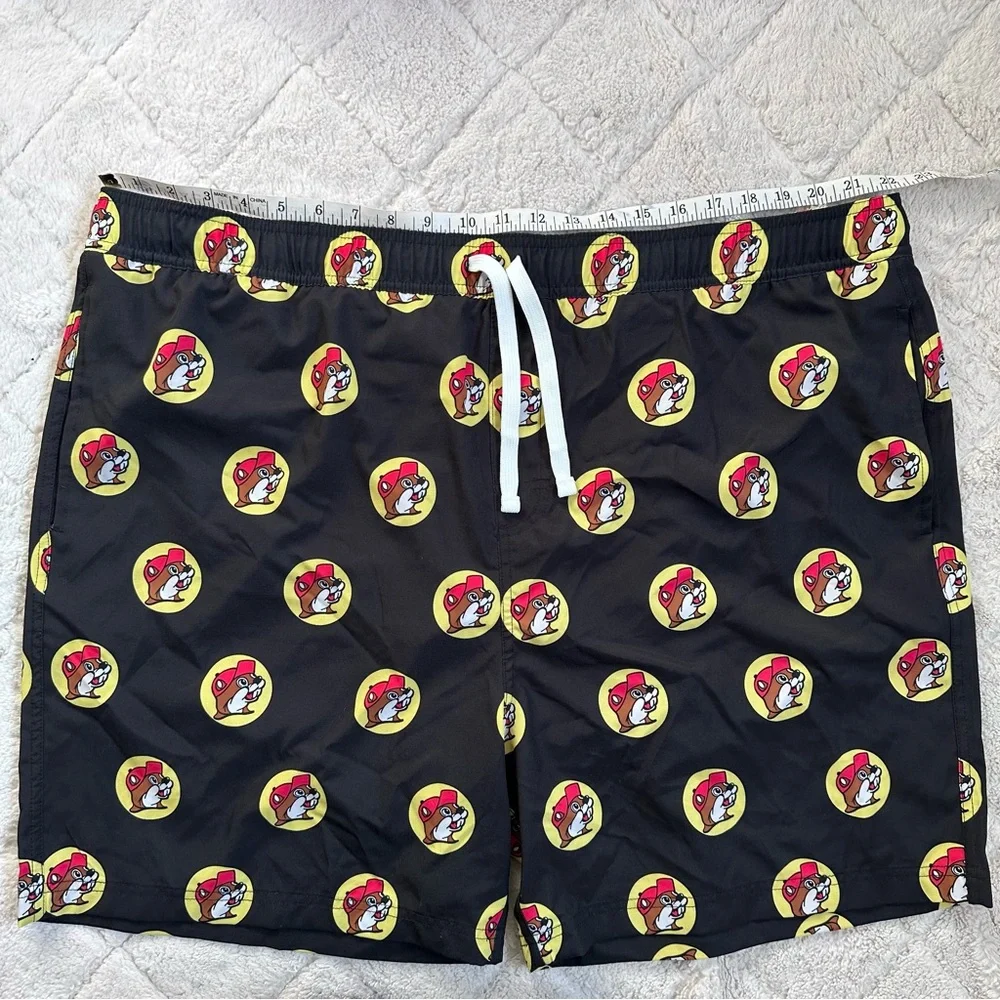Buc-cees brand buc