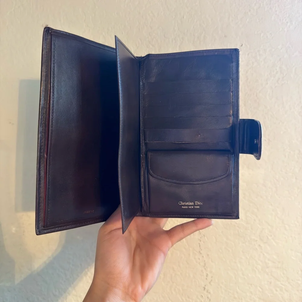 Dior elegant wallet
