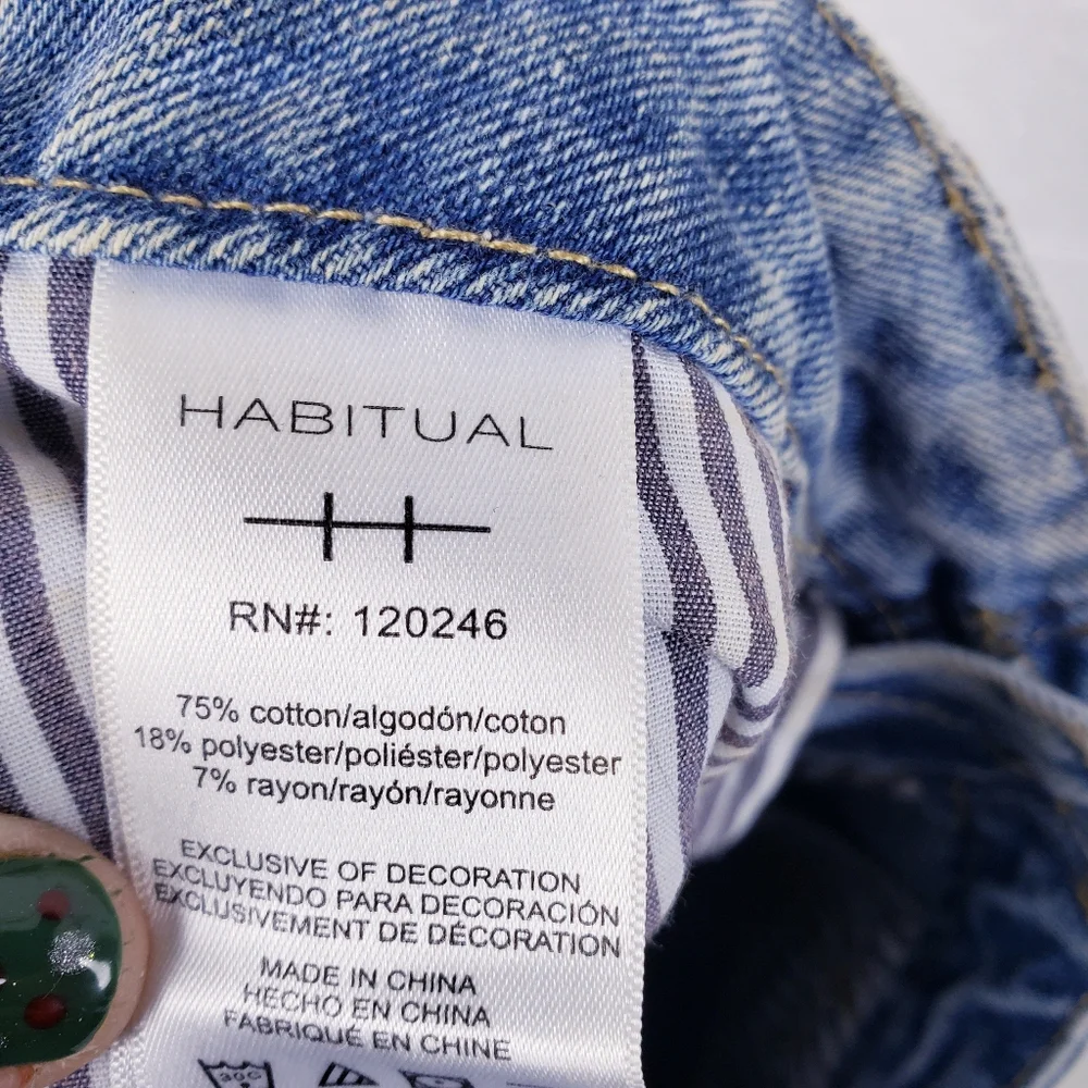 Habitual reza contrast