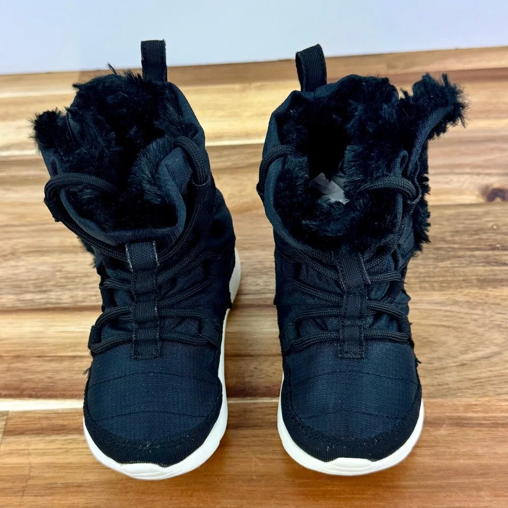 Nike cozy comfort