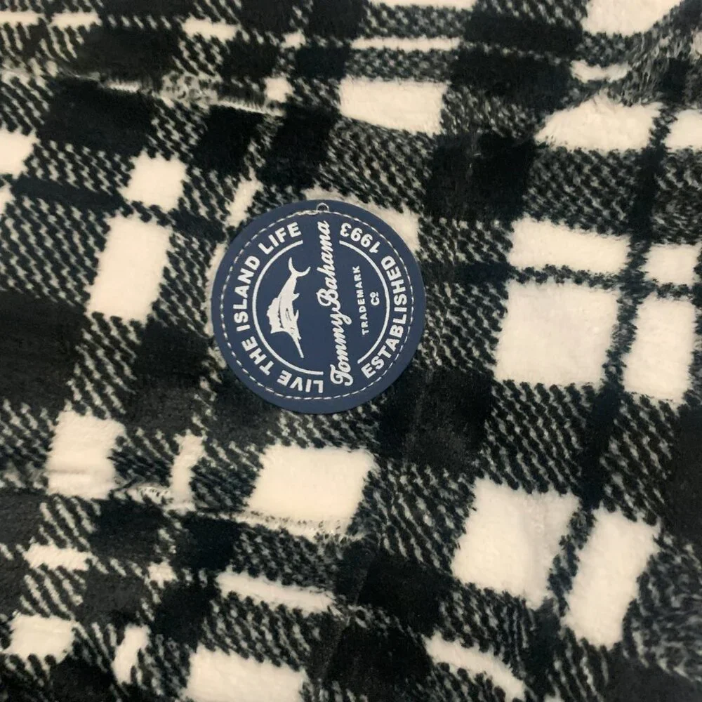 Tommy Bahama Plush Black White Plaid Flannel Sherpa Blanket 50 x 70
