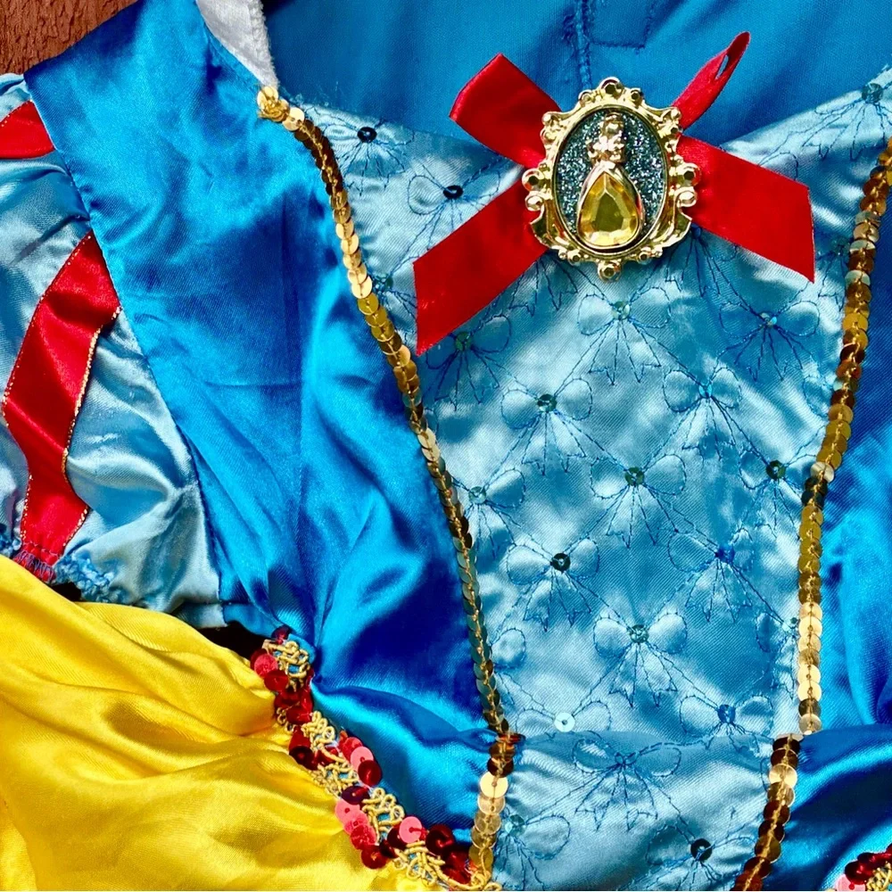 Disney Snow White Costume Gown Satin Dress Medium 7 8 Halloween Fairy Princess