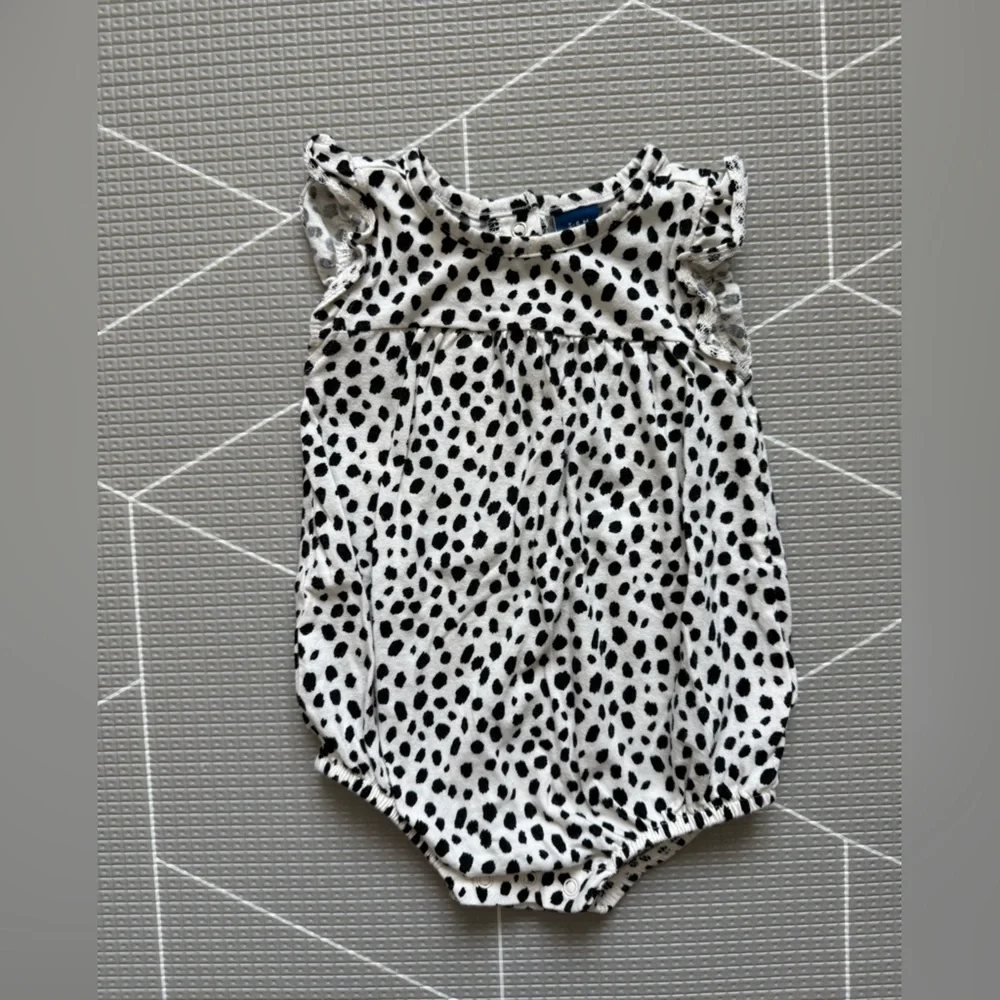 Old navy|Baby girl White and Black Spotted bubble romper,3-6M,boho summer style•