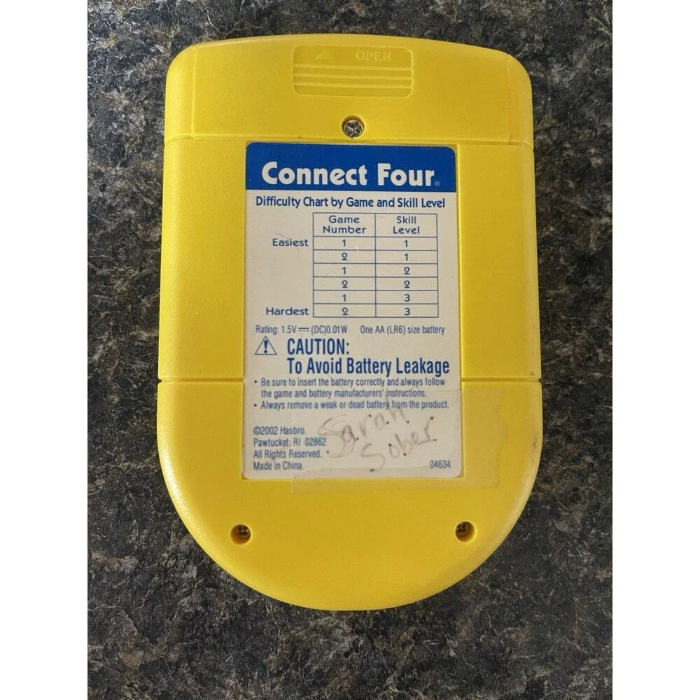 Milton Bradley vtg connect