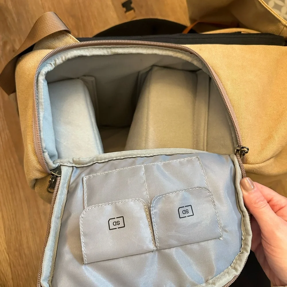 Bagsmart stylish tan