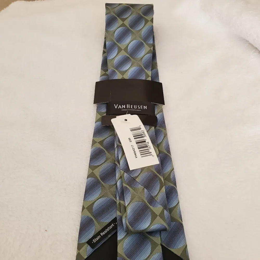 Van Heusen new tag