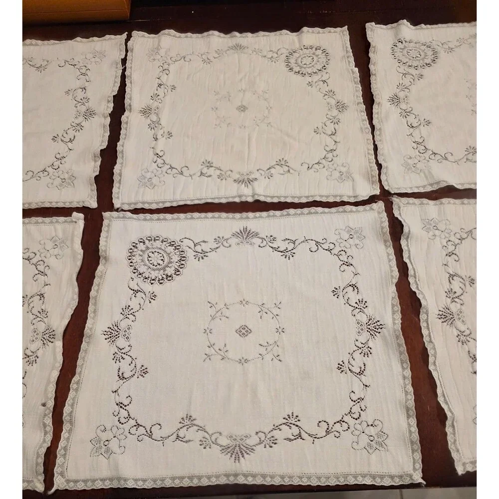 N/A floral steamed lace