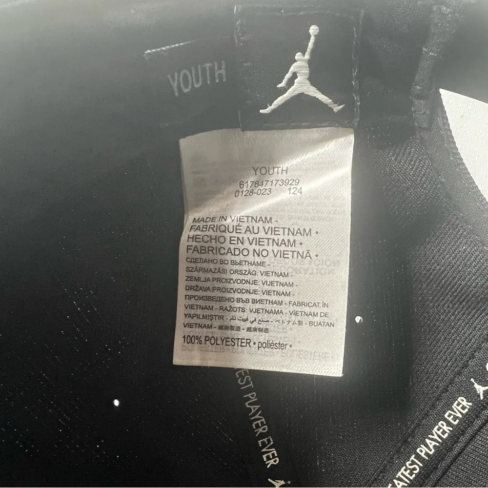 Air Jordan Youth Structured SnapBack Cap Hat Black Adjustable Style # 0128-023