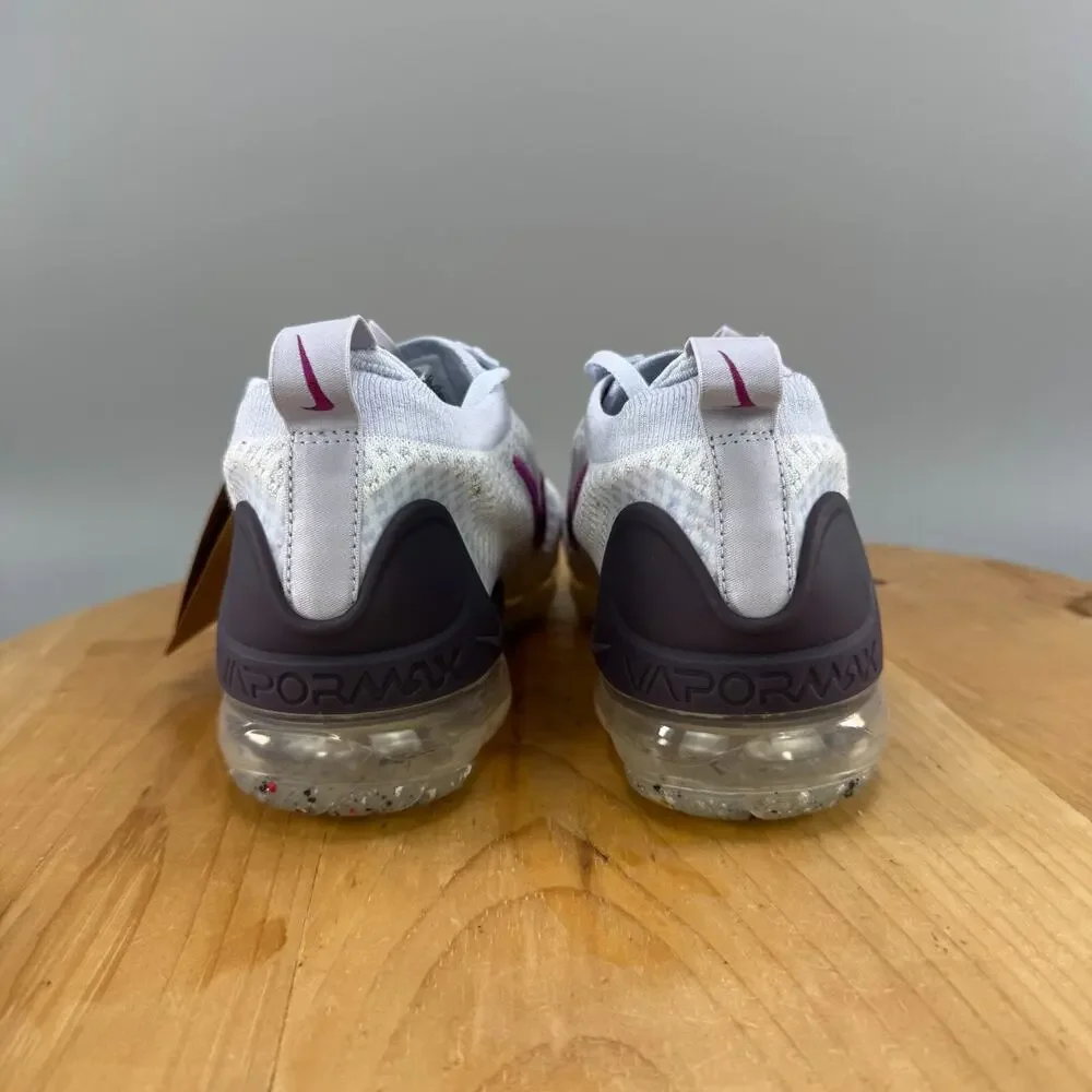 Womens 7 / 5.5Y - Nike Air Vapormax 2021 Flyknit Shoes Football Grey Hot Fuchsia