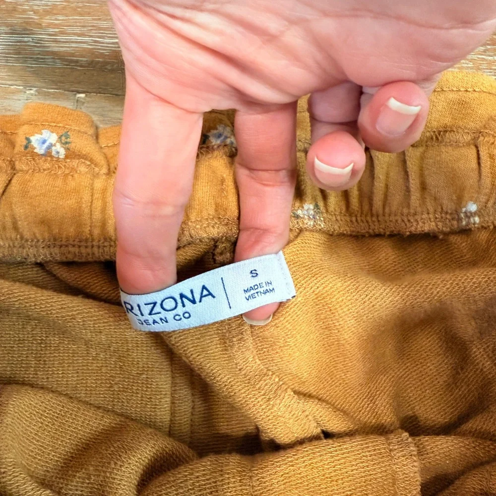 Arizona Jean Company womens sprint