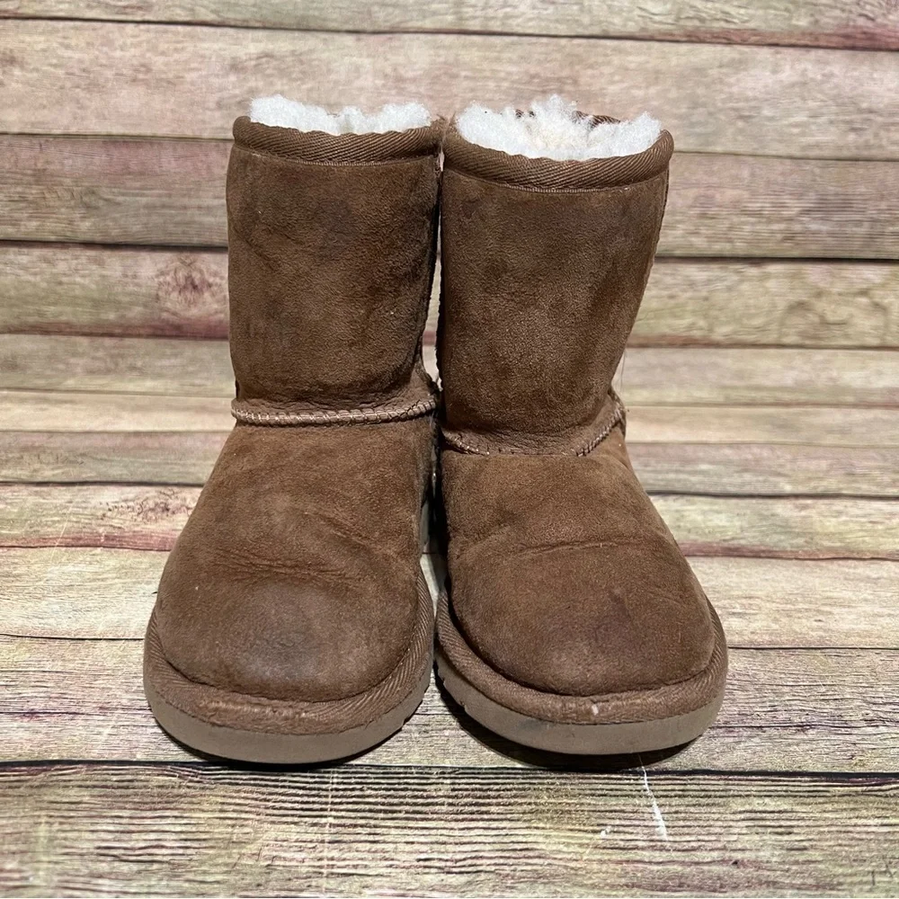 UGG brown suede