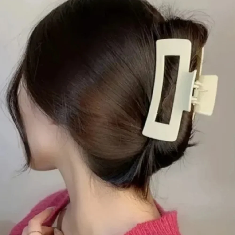 N/A claw clips