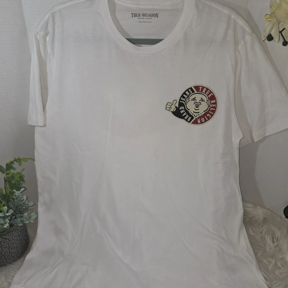 NWOT True Religion Men’s White Logo Graphic T-Shirt, SIZE L