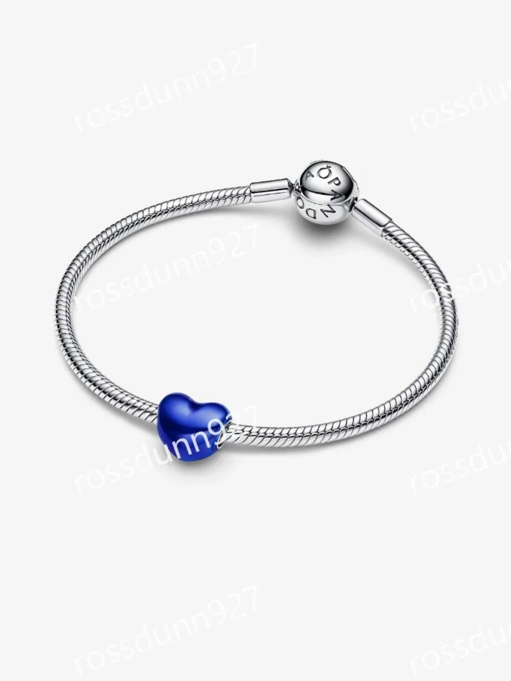 Pandora 🚚 ships