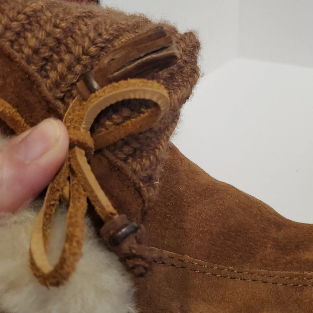 UGG flaw crochet
