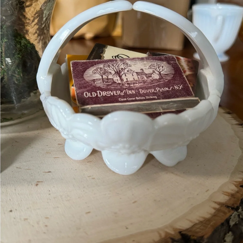 Westmoreland vintage basket