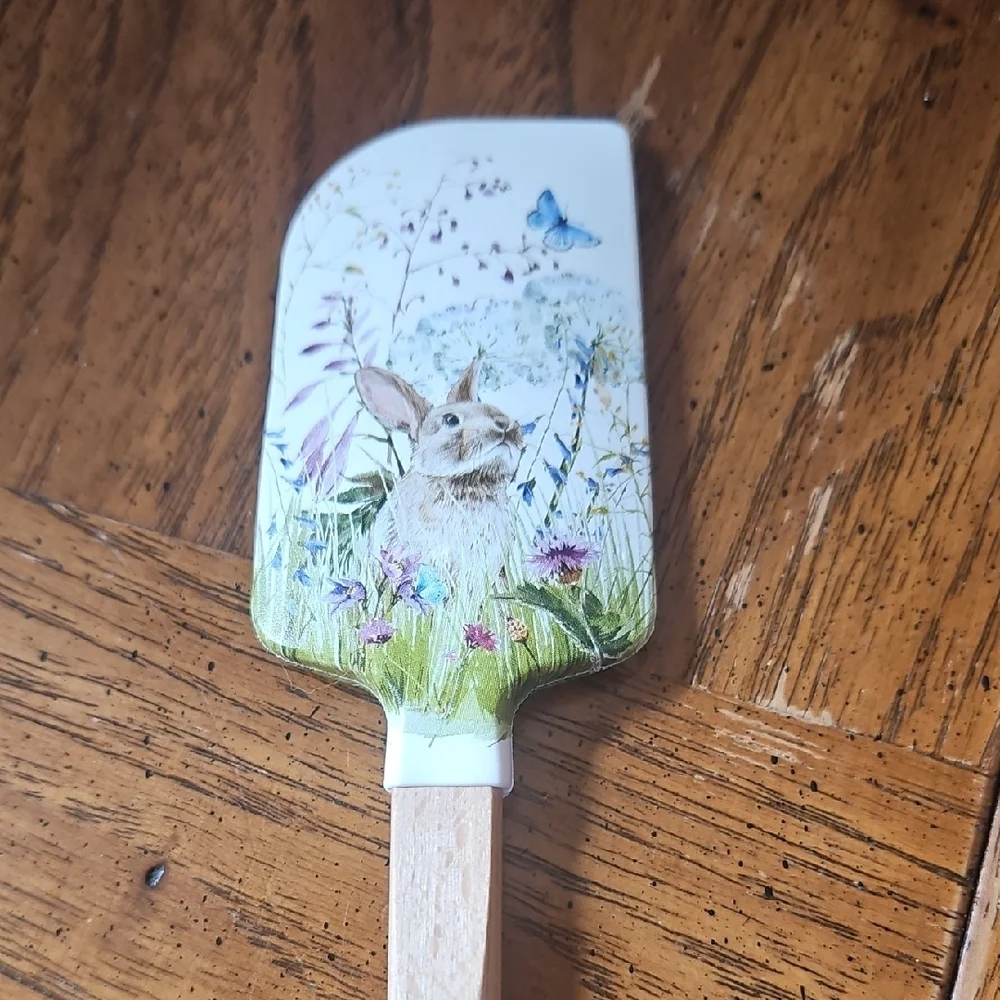 Williams Sonoma playful rabbit
