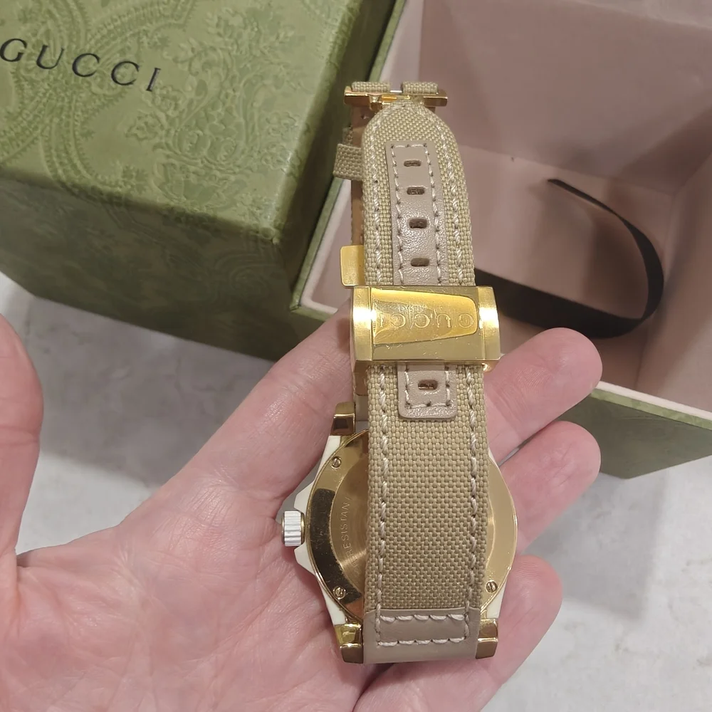 Gucci cracked face
