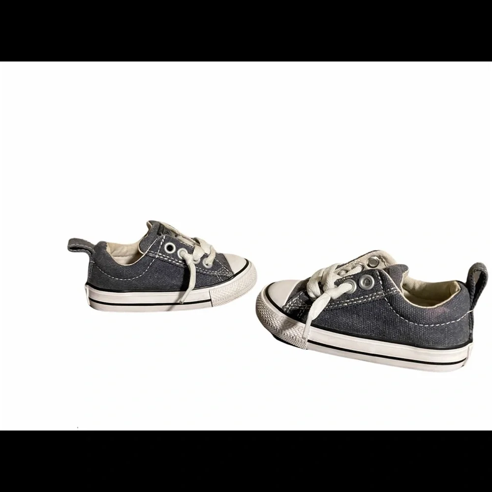 Converse owned slip size