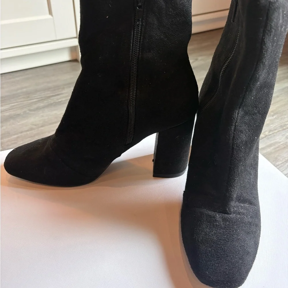 Lulus chic black