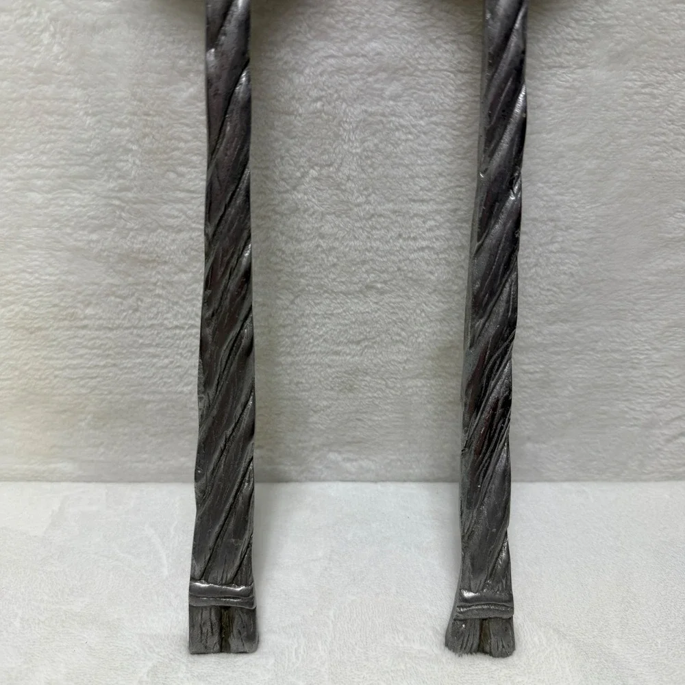 N/A cast metal