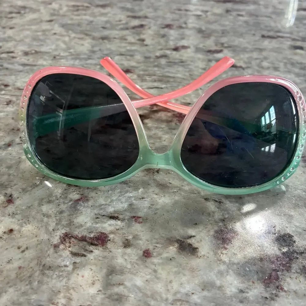 Gymboree stylish sunglasses