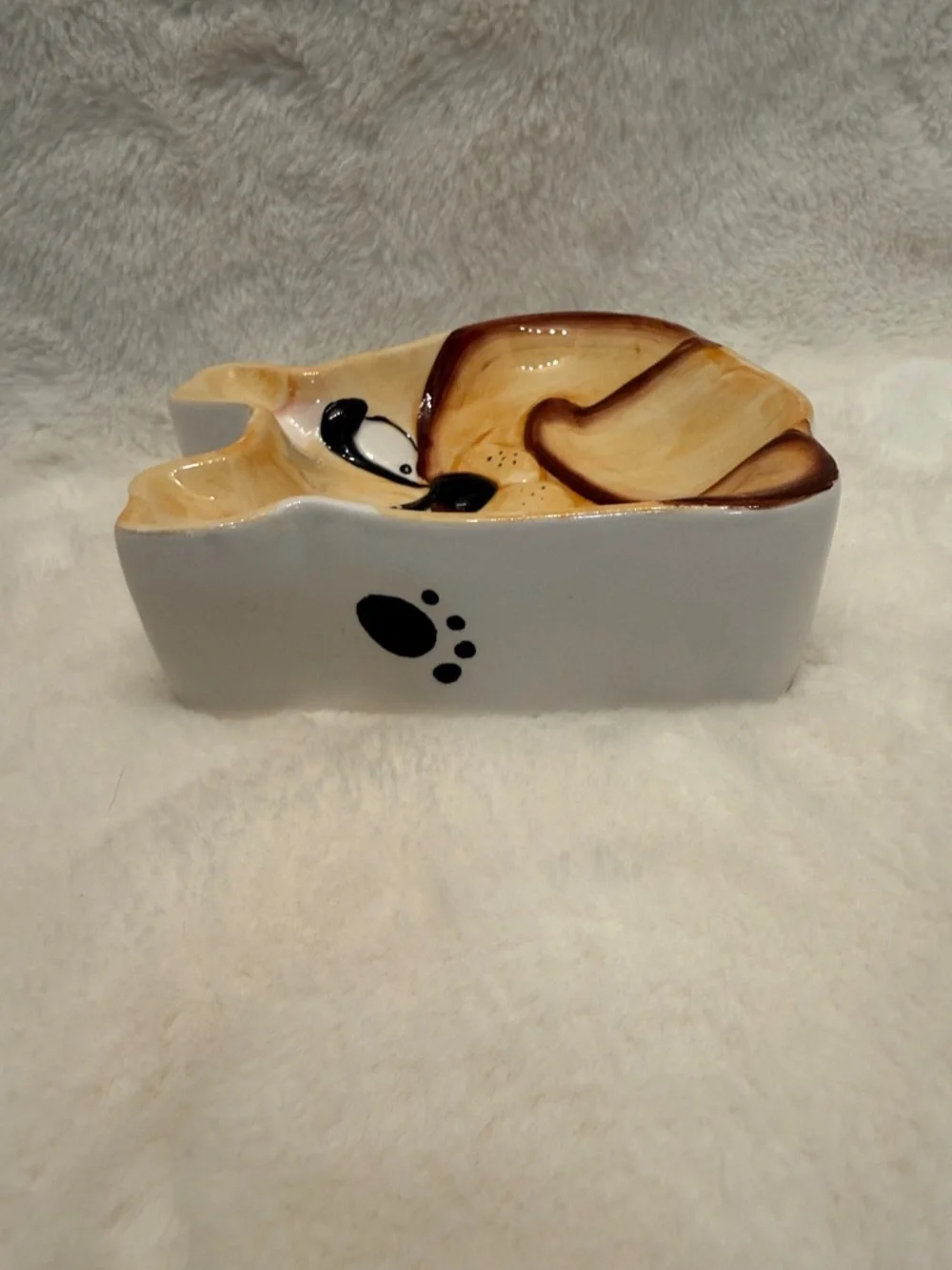 N/A ceramic dog