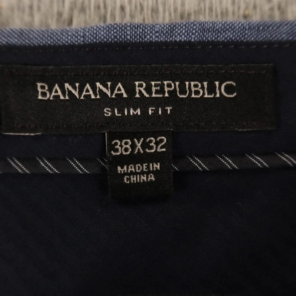 Banana Republic can problems