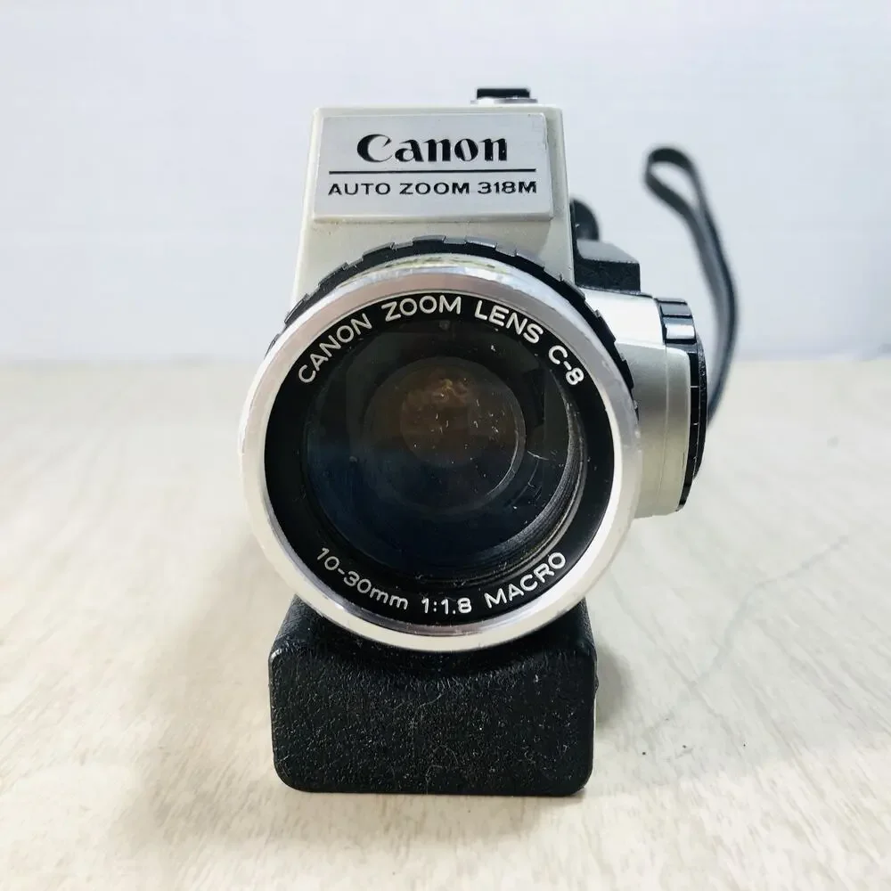 VTG. Canon Auto Zoom 318M Super 8mm Movie Camera 3x Zoom Untested