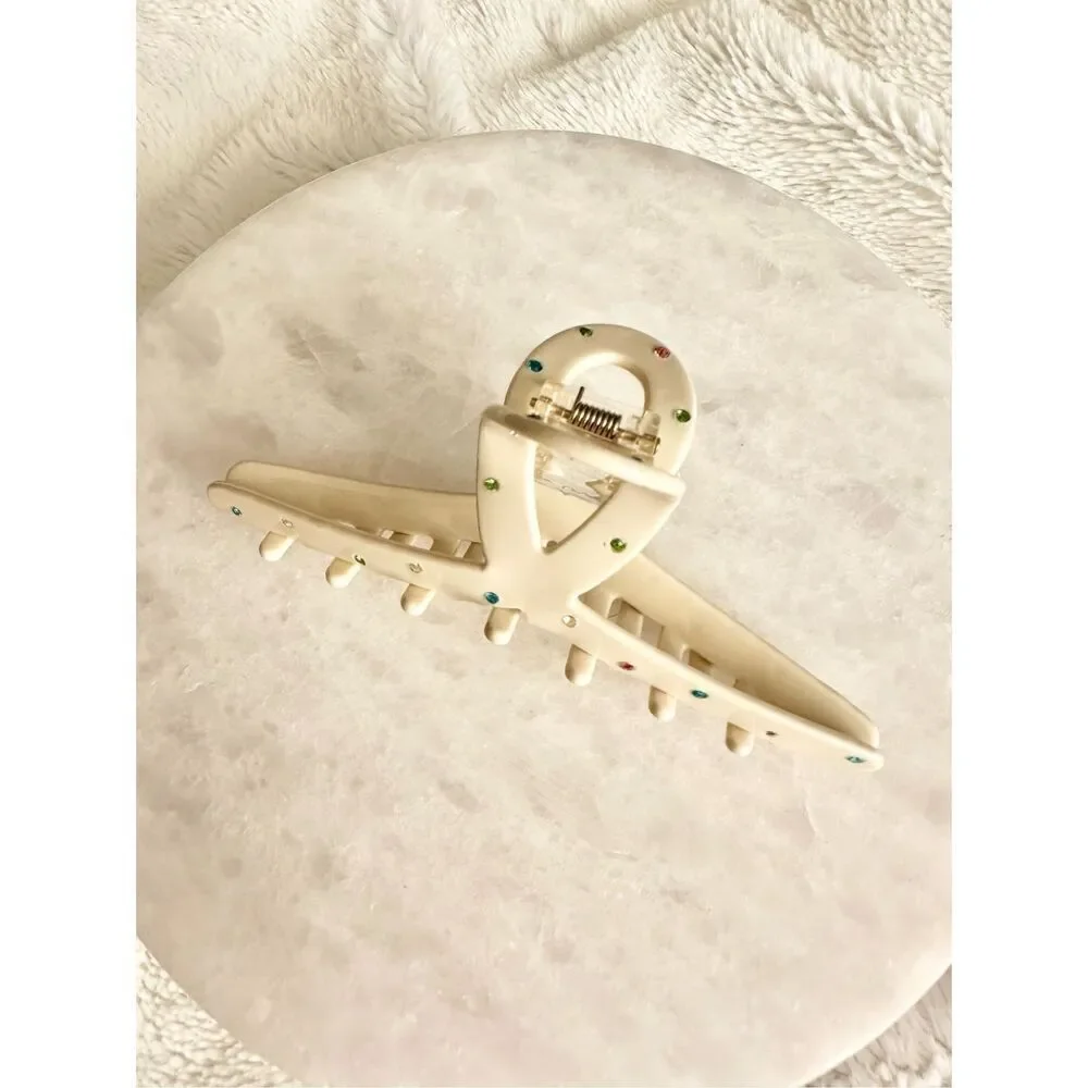 Cream color rainbow rhinestone hair claw￼