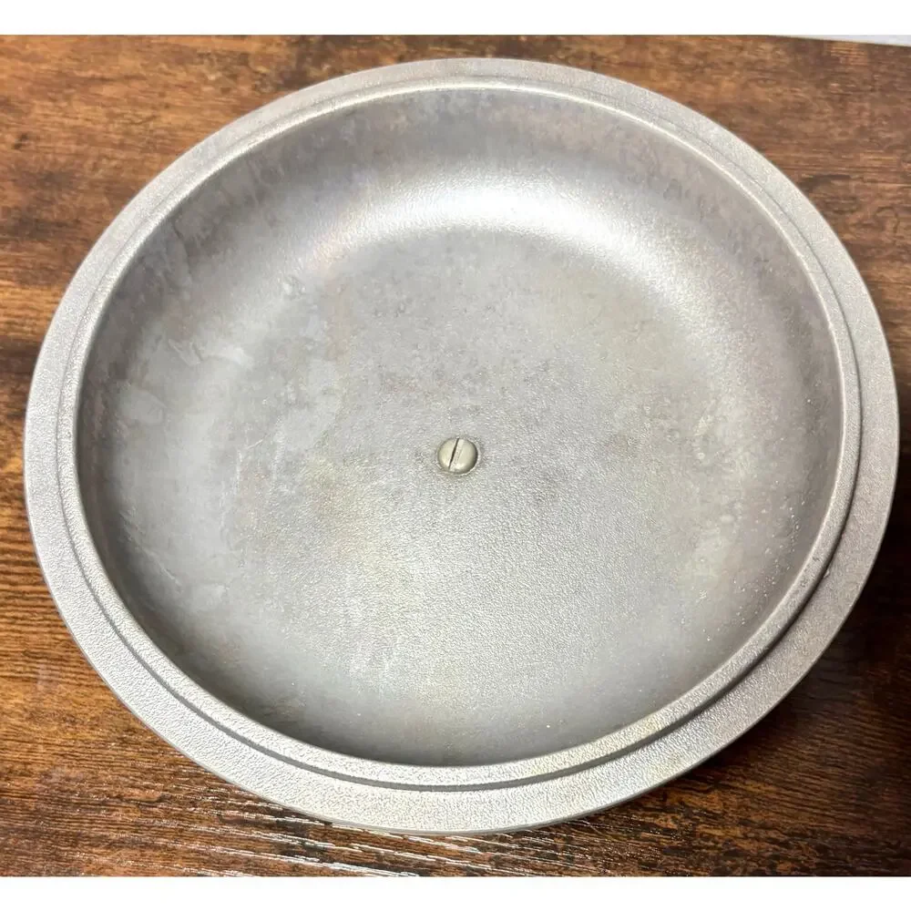Vtg Regal Ware Cast Aluminum 1 QT Sauce Pan Wood Handle Cream w/ Brown Stripes