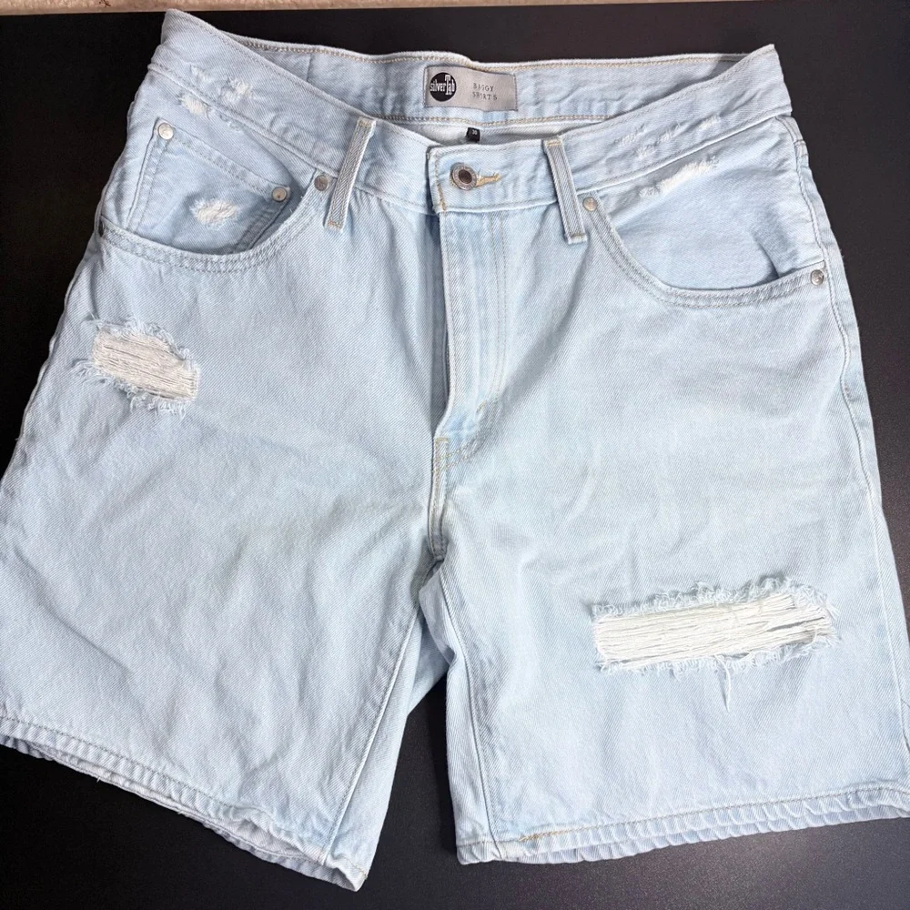 Levi’s silver tab denim baggie women’s shorts light wash y2k vintage inspired 30
