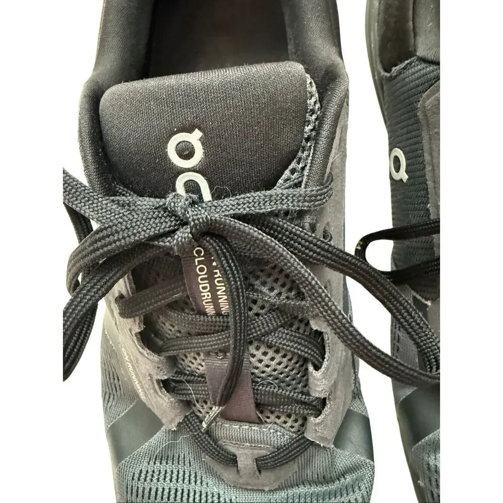 On Running mens eclipse