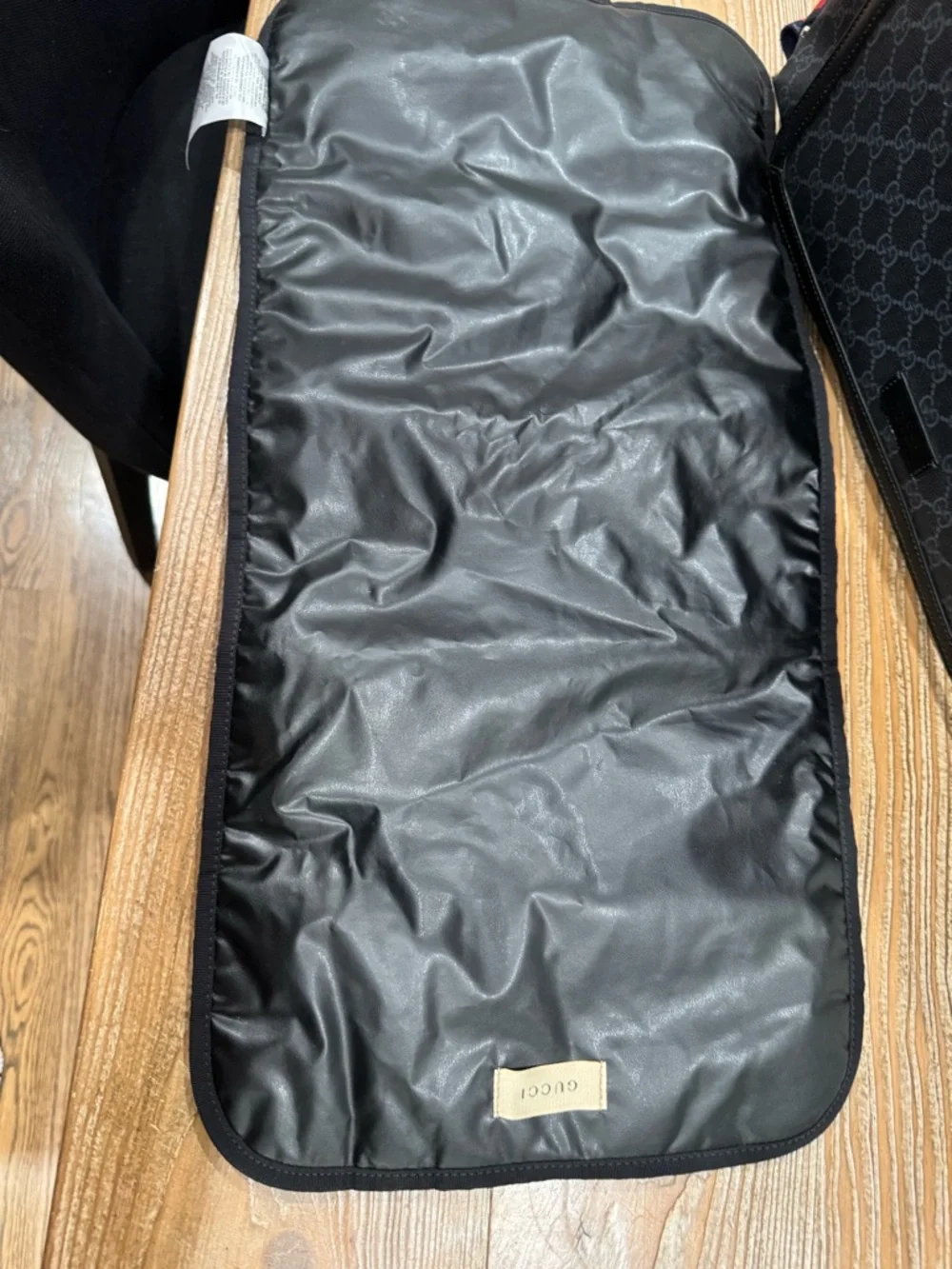 Gucci classic gg