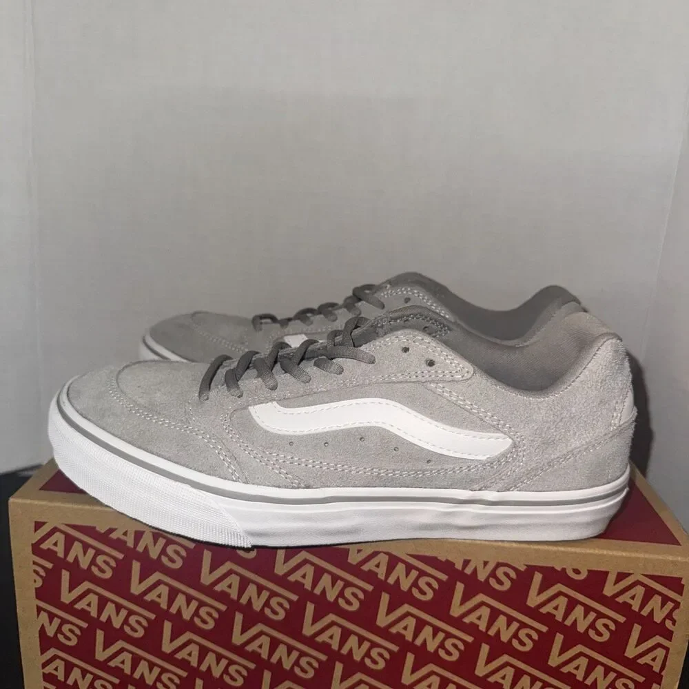 VANS Fairview Deluxe Suede Gray White Women's Low Top Sneakers Sz 9 NEW
