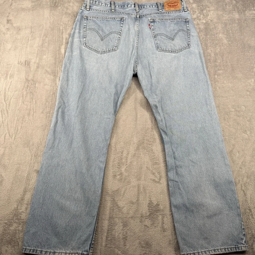 Levis levi men