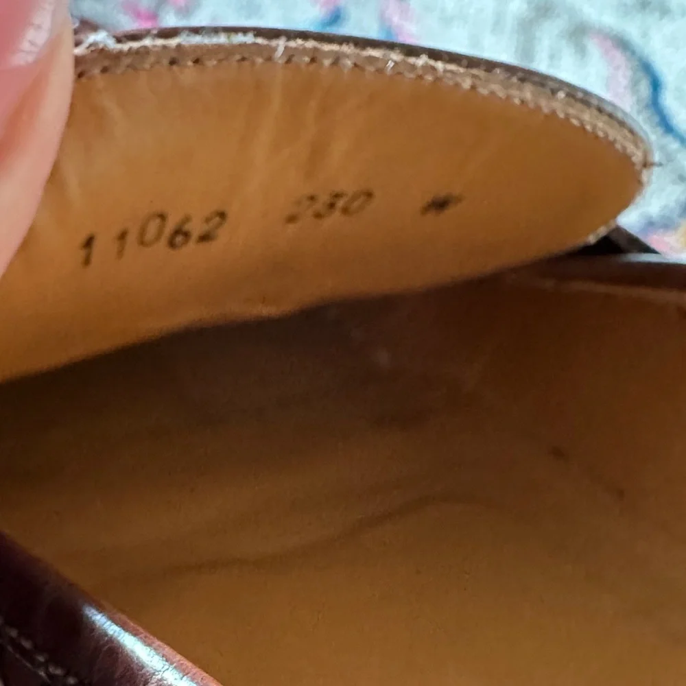Mezlan crocodile dark