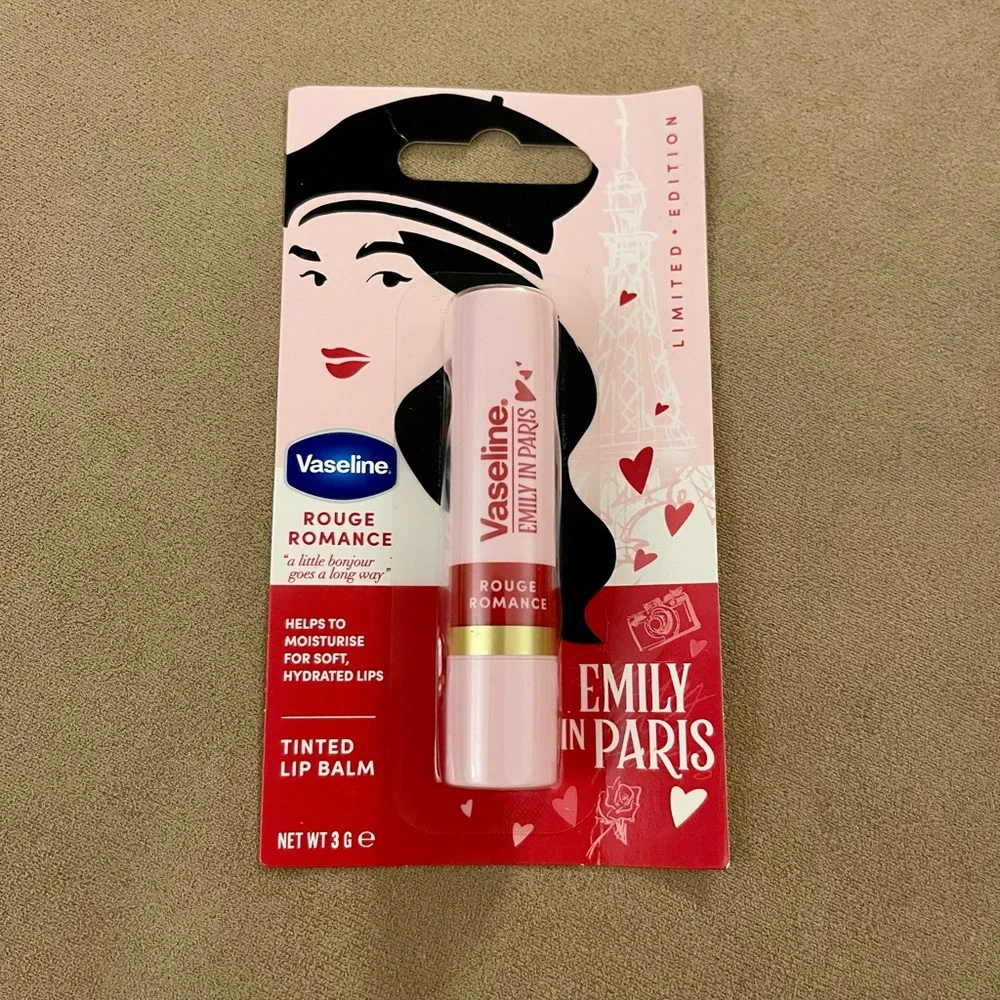 Emily in Paris Vaseline Lip Balm - Rouge Romance
