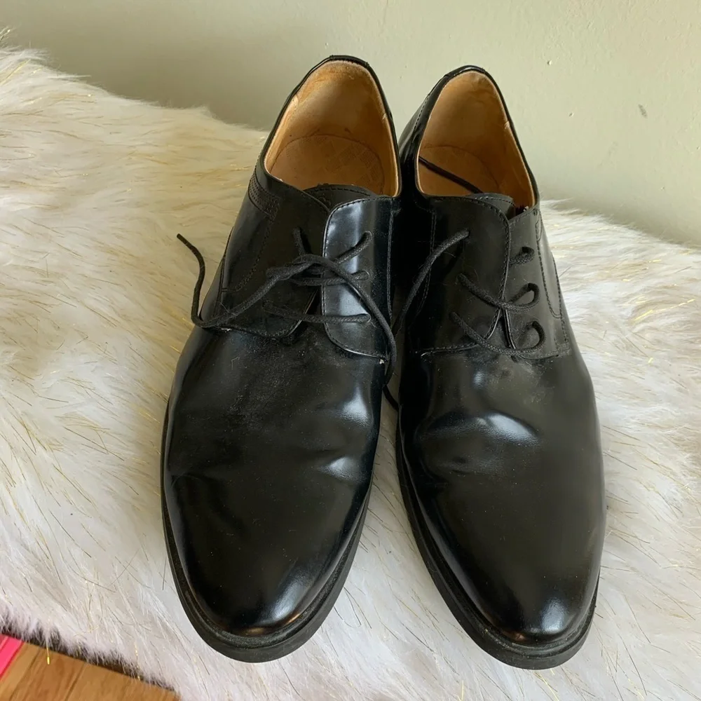 Montagut leather upper