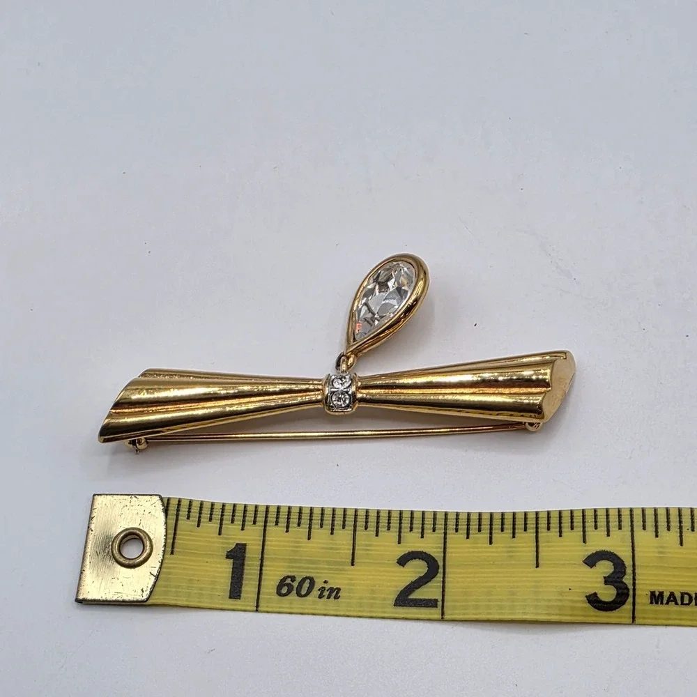 Monet gold tone