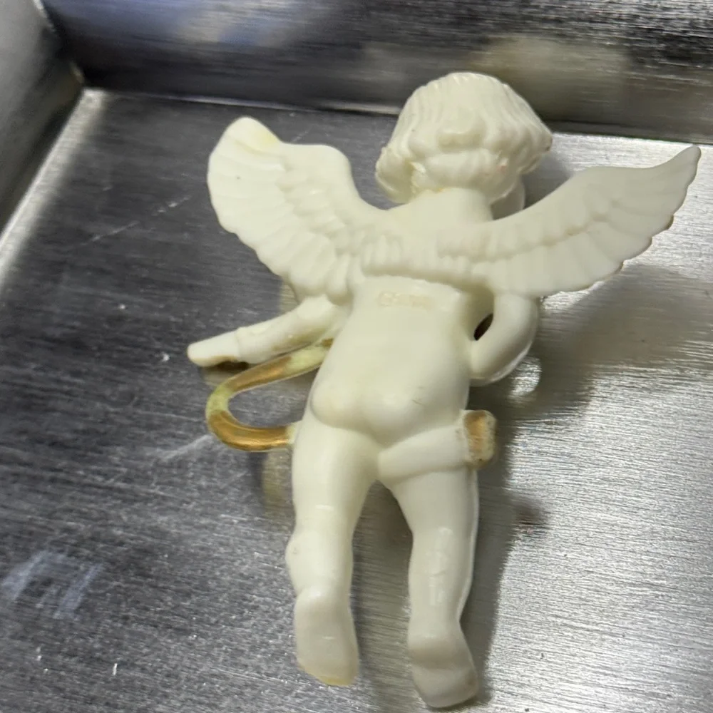 N/A charming angel