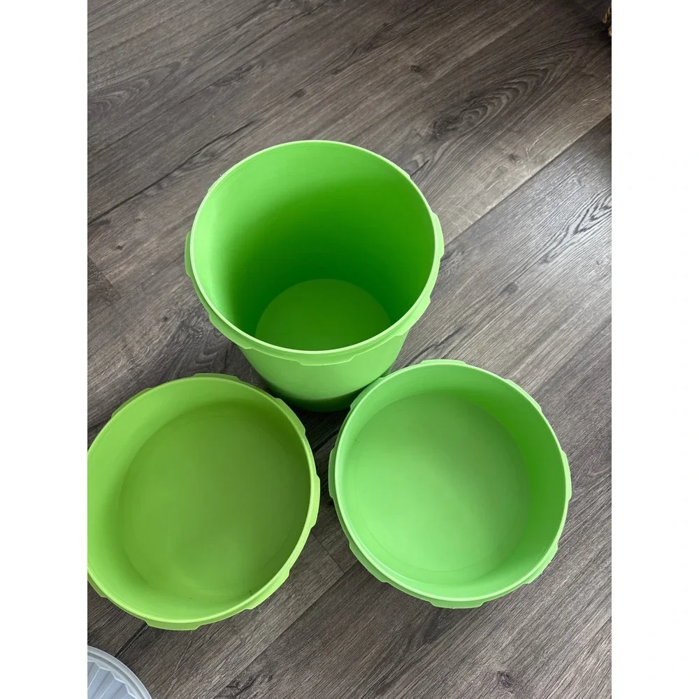 Tupperware vintage servalier