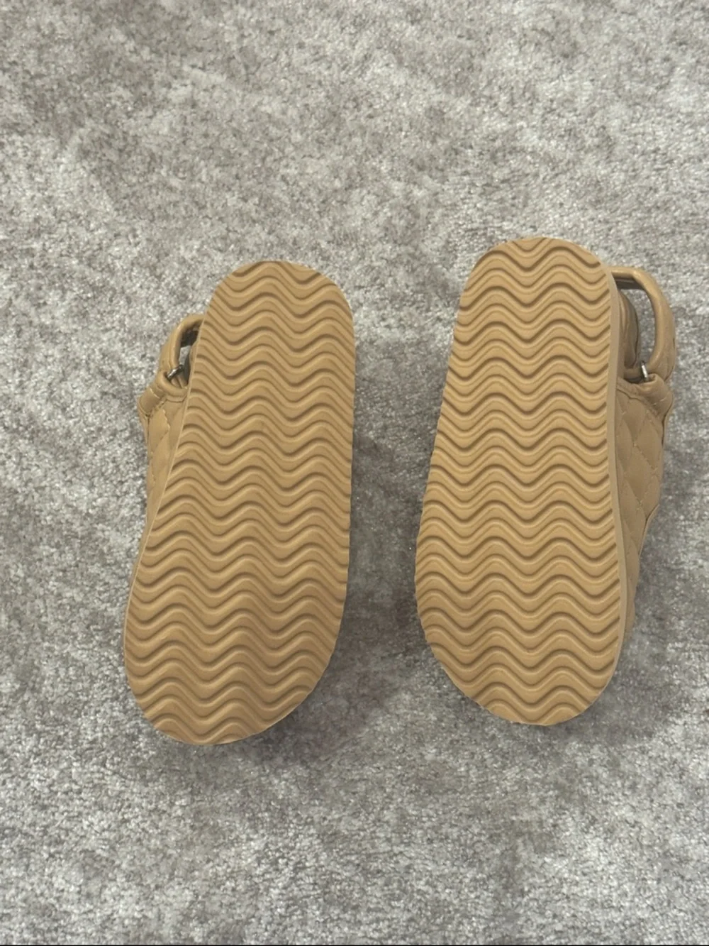 GAP light adjustable velcro