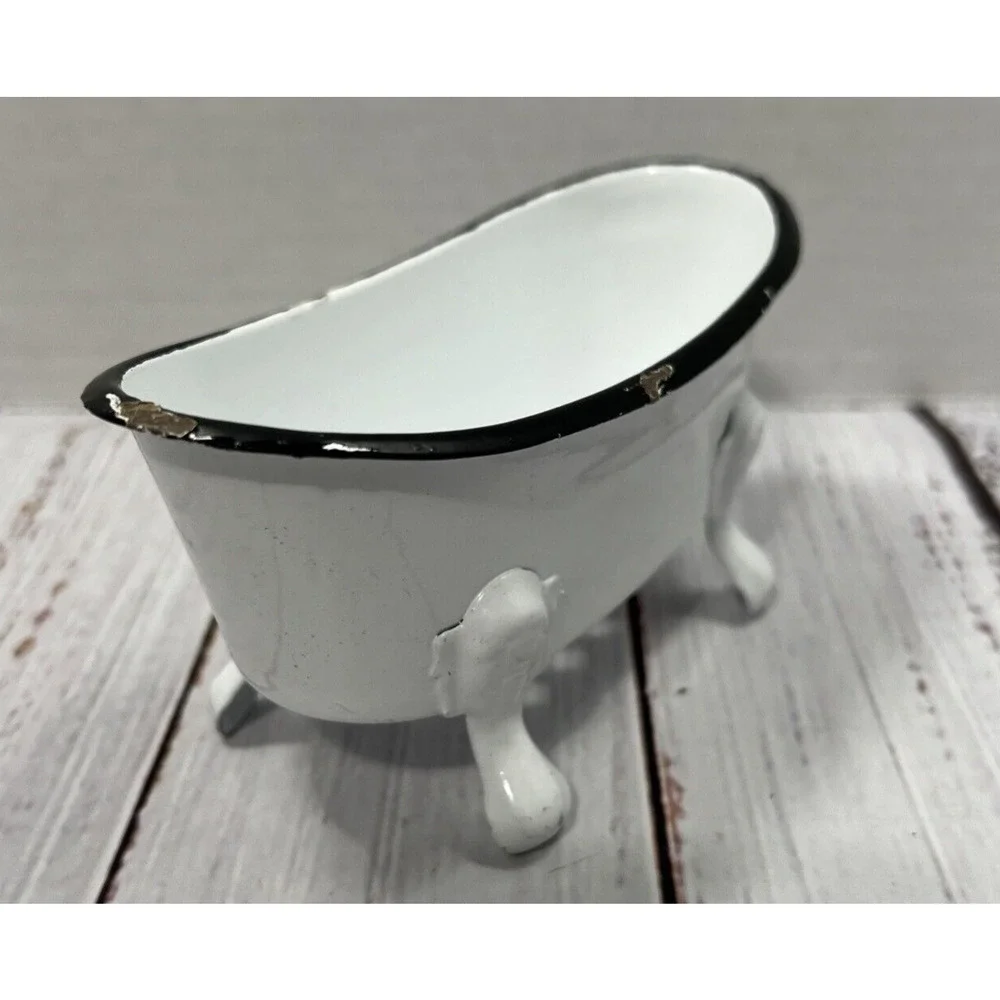 Midwest white bathtub