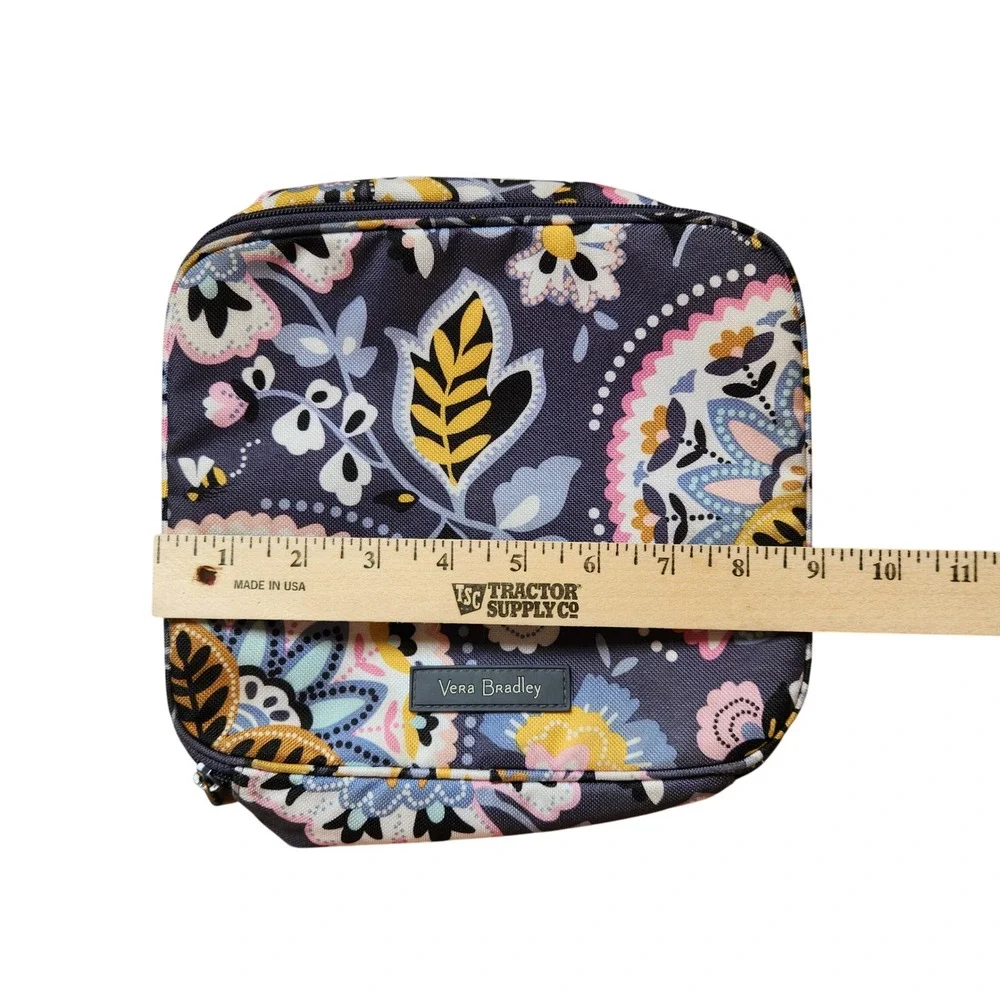 Vera Bradley insulated lunch