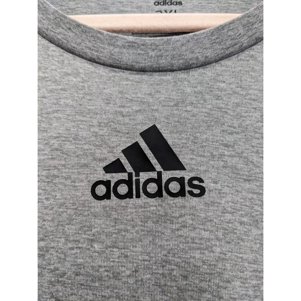 adidas gray shirt